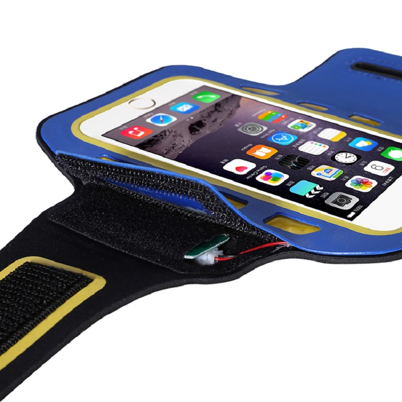 Il campione gratuito può essere personalizzato Sport Sport LED Light Black Brandband Phone Borsa per cellulare